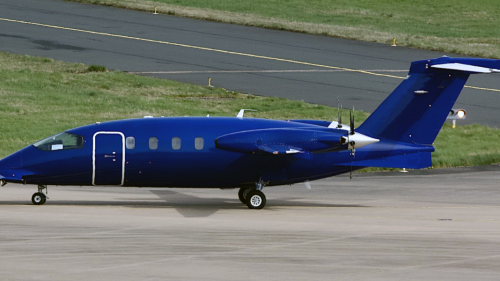prod2 2007 Piaggio Avanti II — Enlarged Door