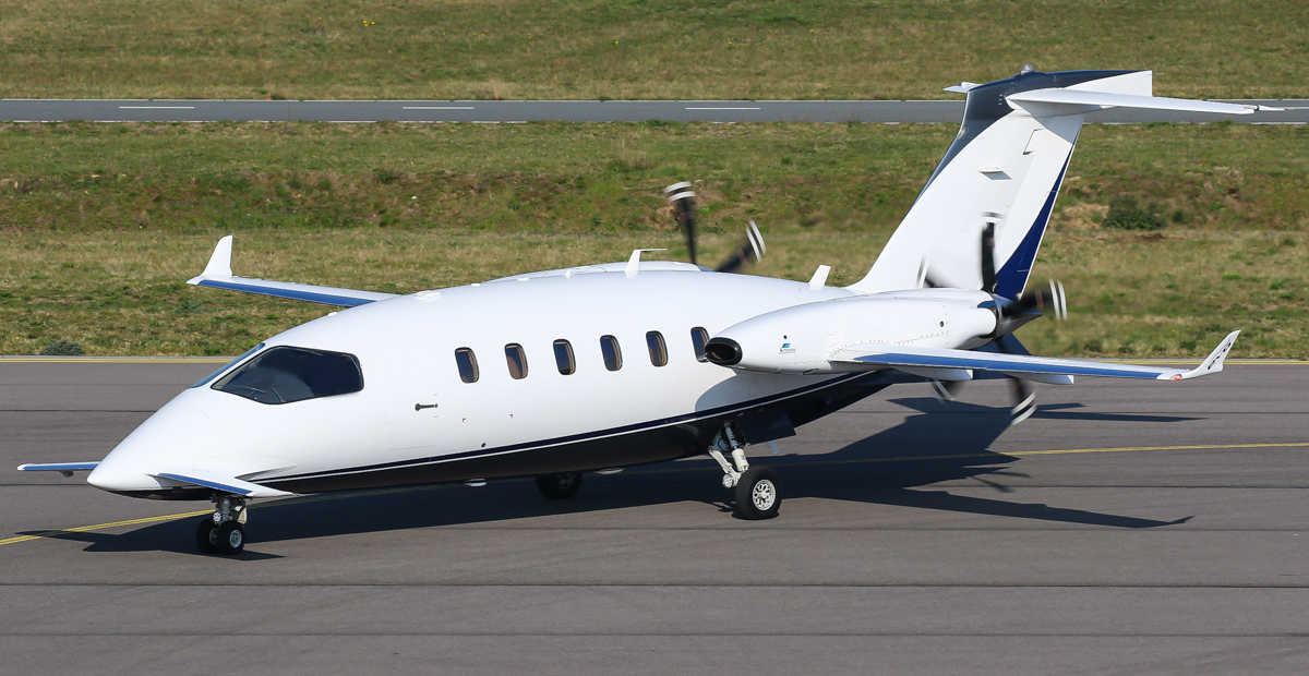 186_10800_1556101544 2015 Piaggio Avanti EVO