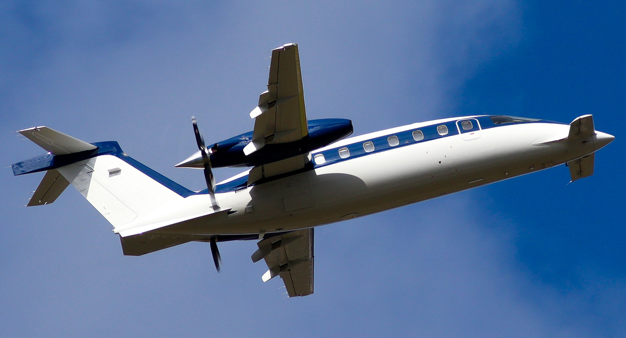 2006   Piaggio  P.180 Avanti II