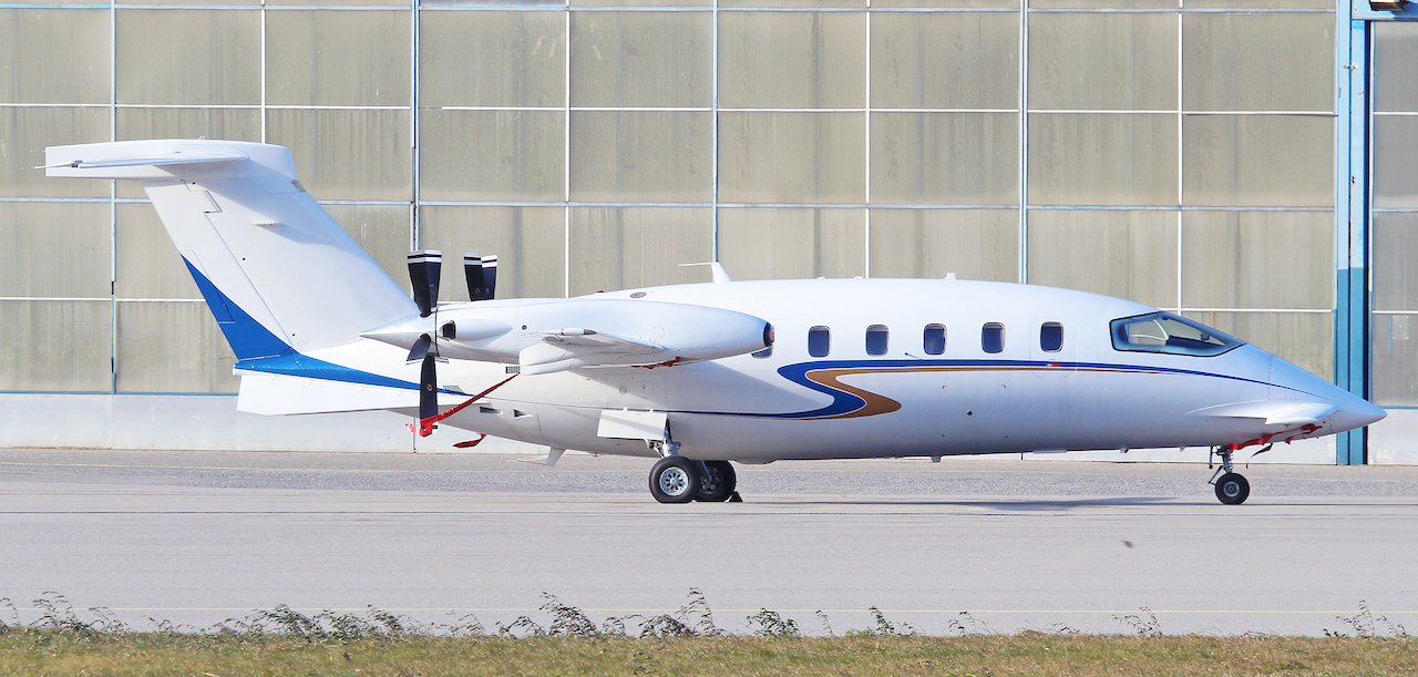 2001  Piaggio P.180 Avanti